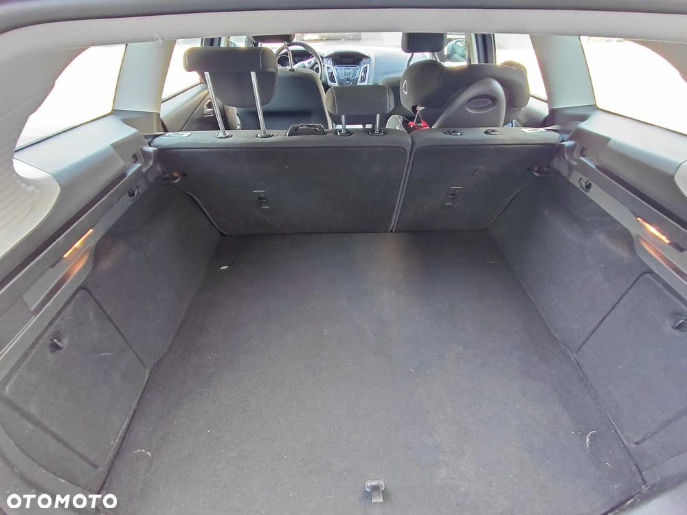 Ford Focus - 21