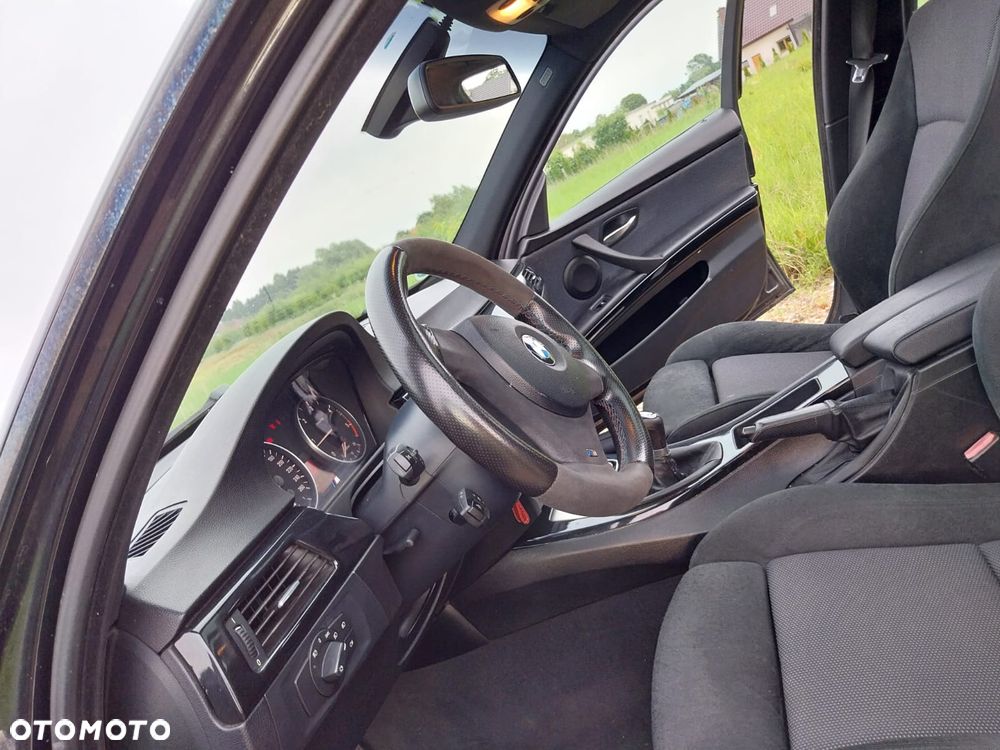 BMW Seria 3 320d - 21