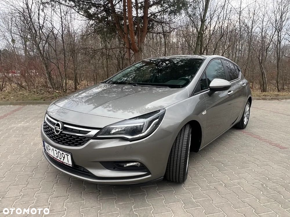 Opel Astra IV 1.6 CDTI Enjoy - 1