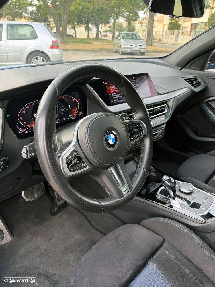 BMW 116 d Pack Desportivo M Auto - 17