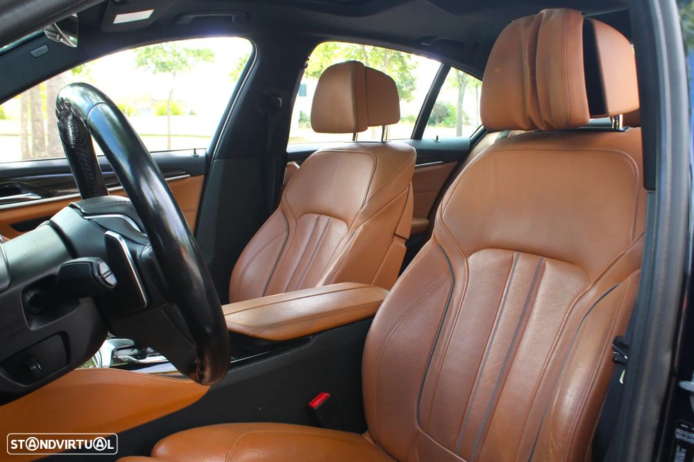 BMW 520 d Line Luxury Auto - 37