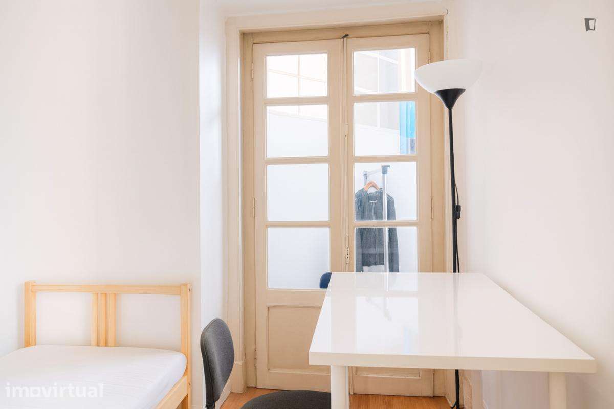 Quarto - localizado em Entrecampos Lisbon - Grande imagem: 2/13