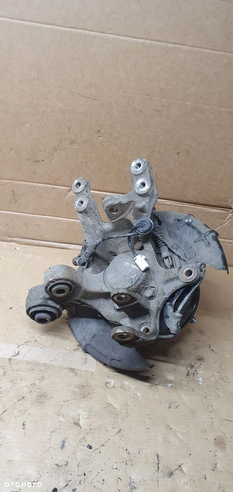 Zwrotnica piasta prawy tył tylna prawa Hyundai IX35 - 6