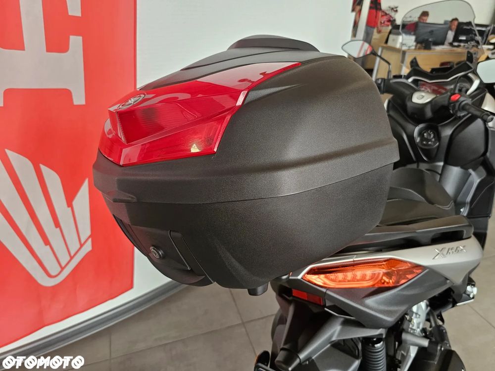 Yamaha X-max - 9