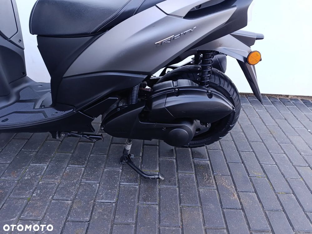 Yamaha Tricity - 16