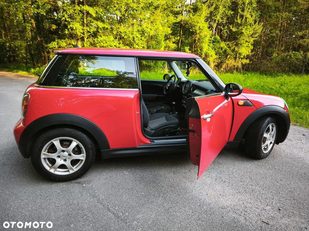 MINI ONE Standard - 11
