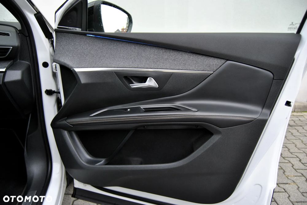 Peugeot 5008 2.0 BlueHDi Allure 7os - 28