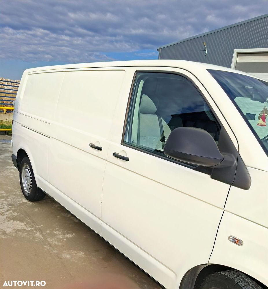Volkswagen Transporter T5 - 2