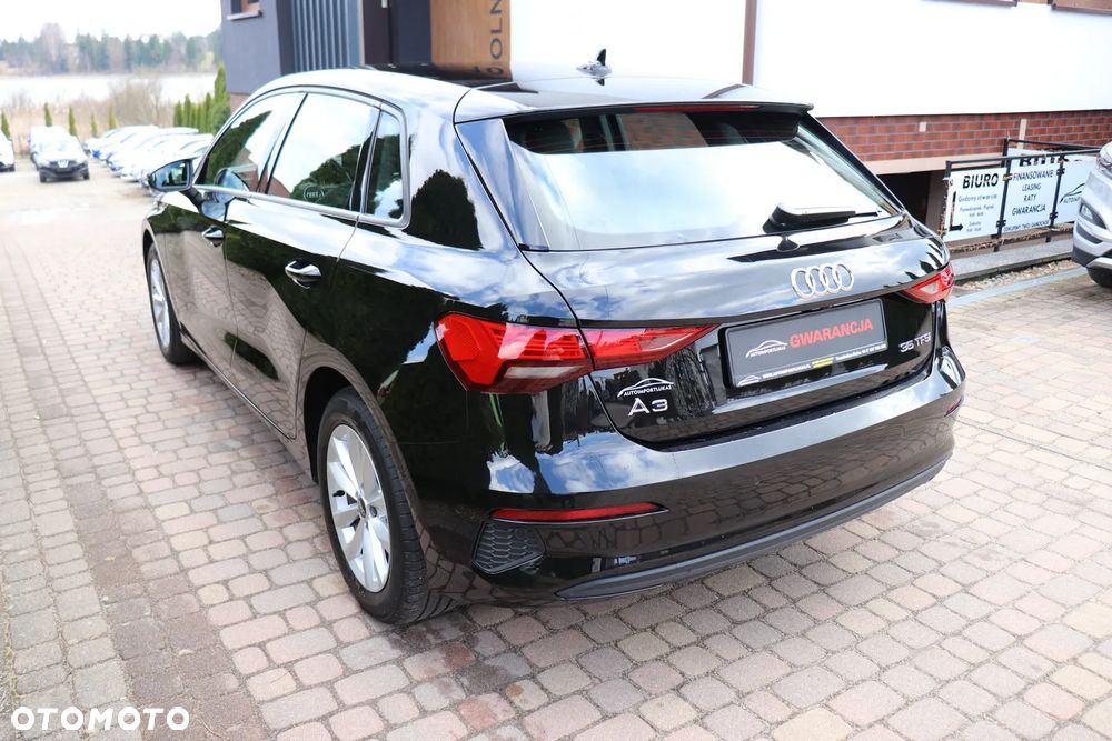 Audi A3 Sportback 35 TFSI S tronic - 4