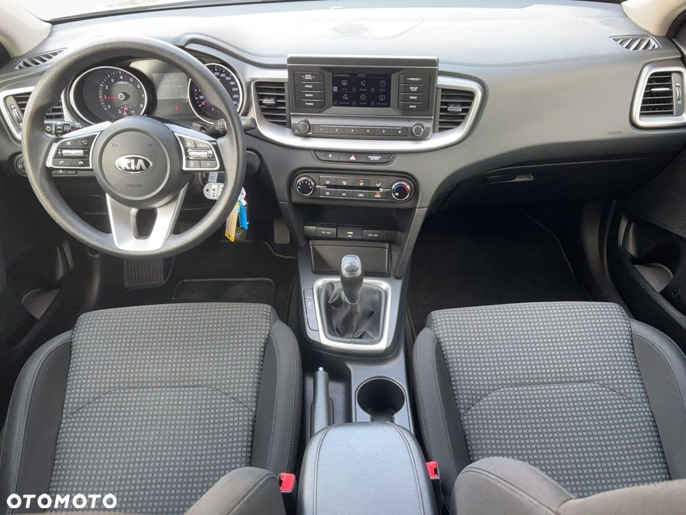 Kia Ceed 1.0 T-GDI Business Line - 15