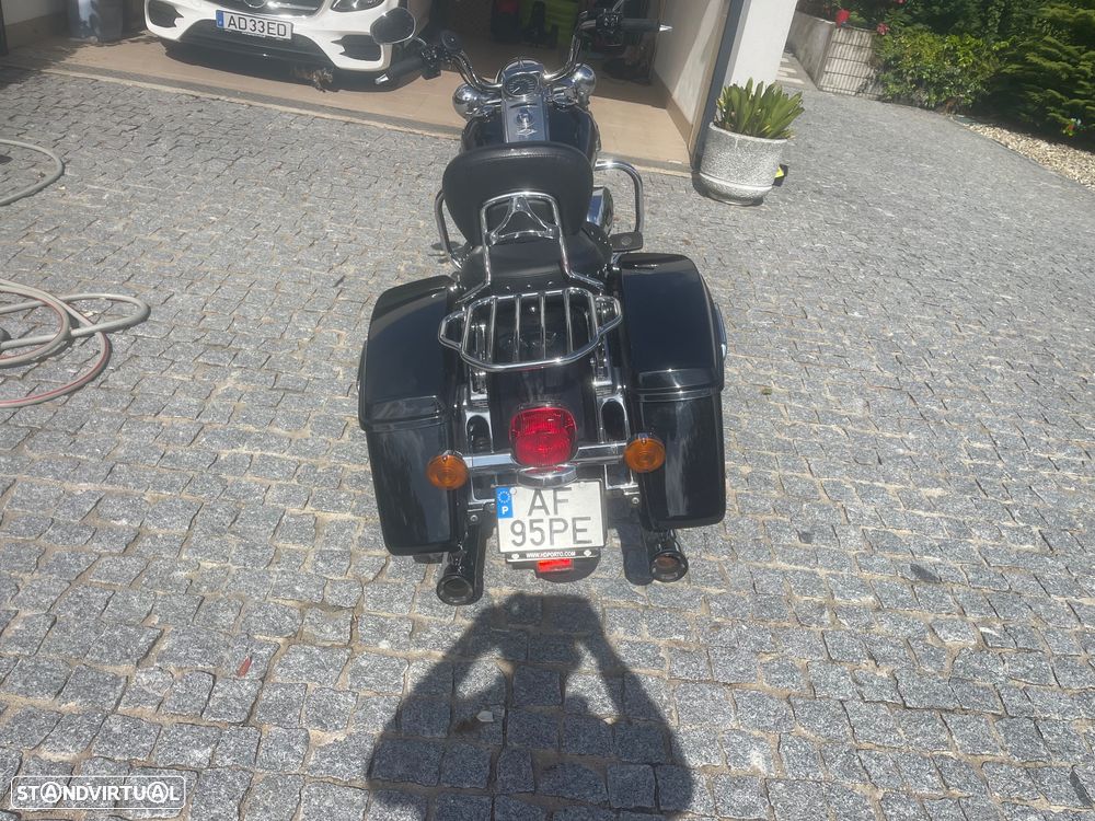 Harley-Davidson Road - 7