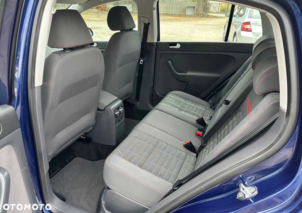 Volkswagen Golf Plus - 7
