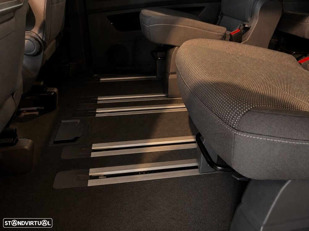 VW Multivan 2.0 TDI BM Comfortline DSG - 16