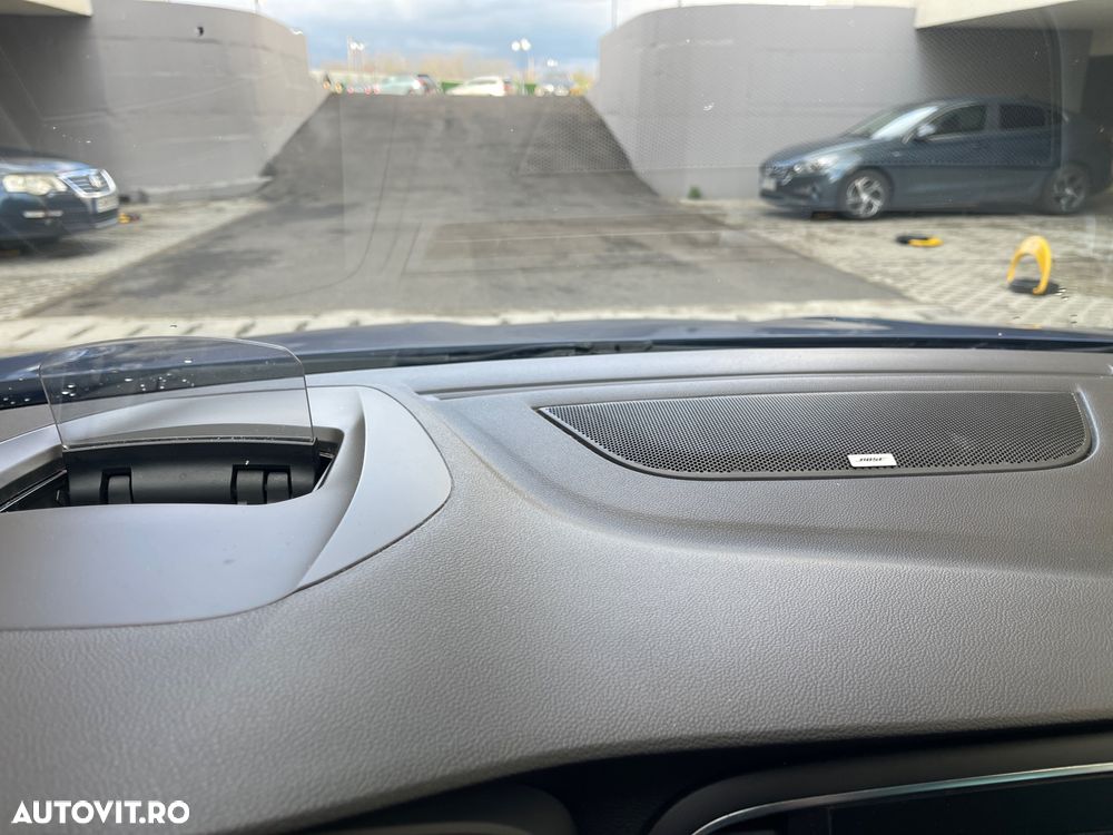 Renault Megane ENERGY dCi 165 EDC GT - 18