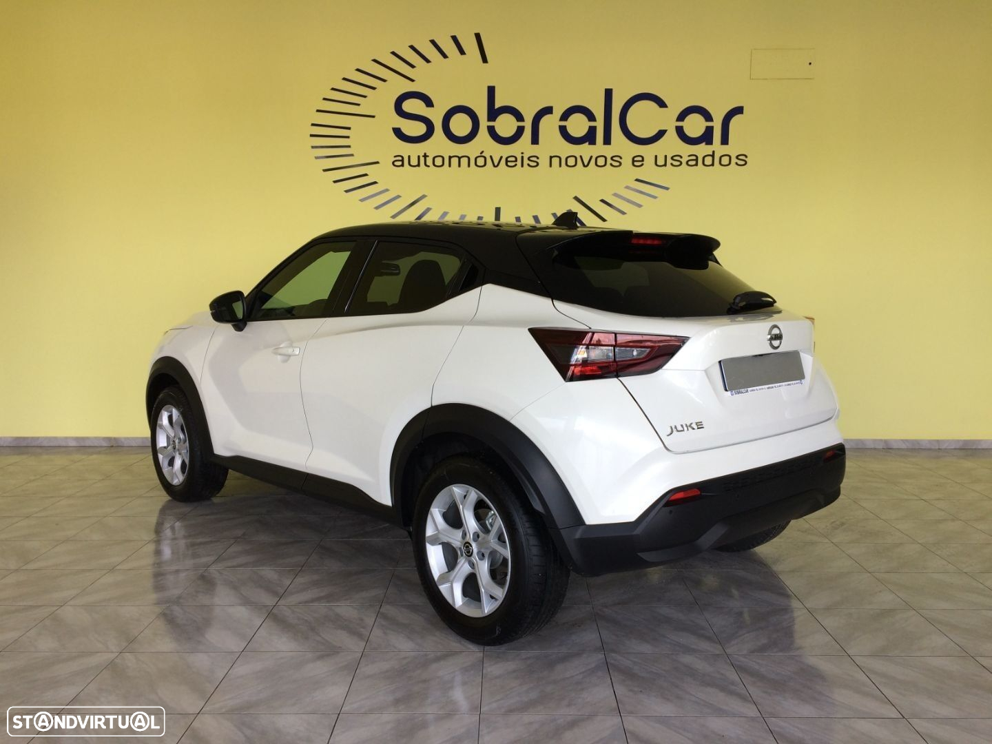 Nissan Juke 1.0 DIG-T N-Connecta - 4