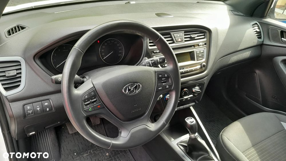 Hyundai i20 - 6