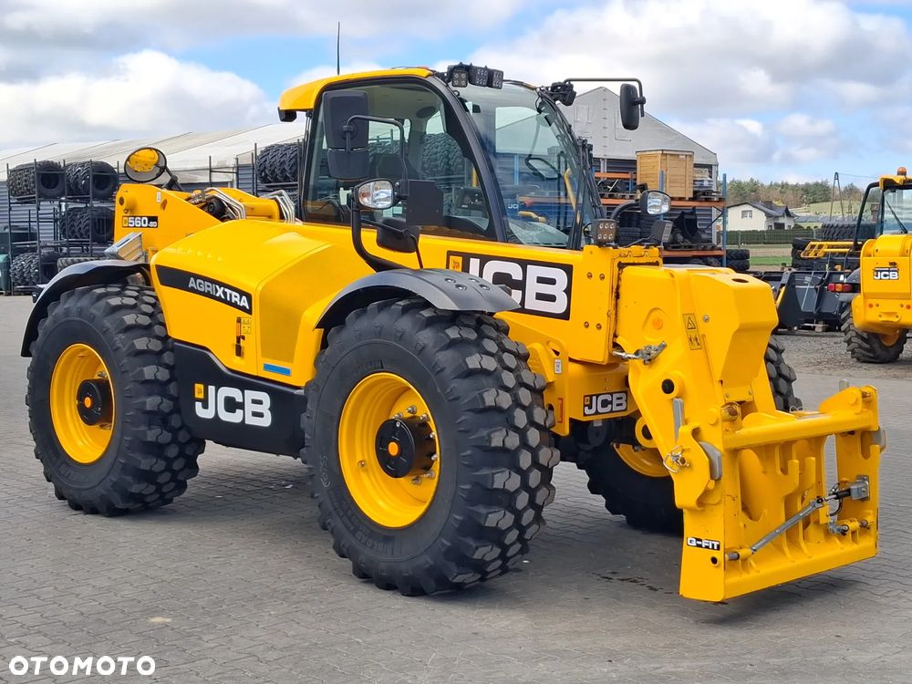 JCB 560-80 AGRI XTRA DUALTECH VT - 6