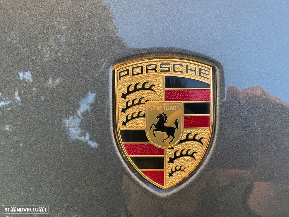 Porsche Panamera - 27