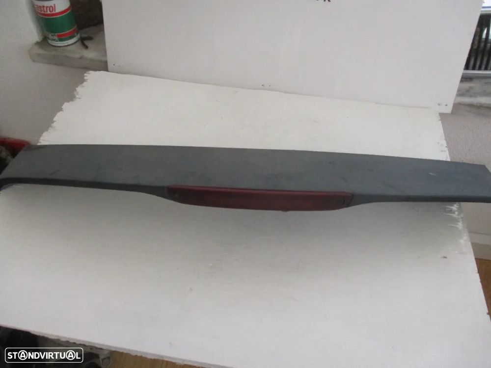 3° Terceiro Stop Farolim Luz Stop Ford Focus 2004 a 2008 - 2