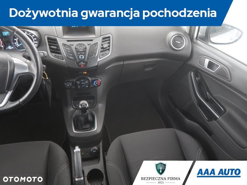 Ford Fiesta - 10