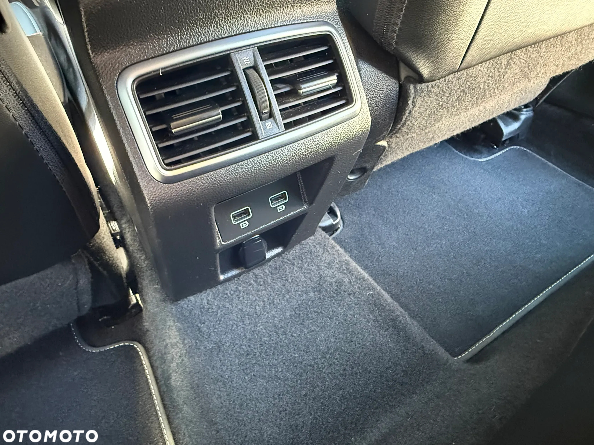 Renault Megane 1.6 E-TECH Plug-In Intens - 21