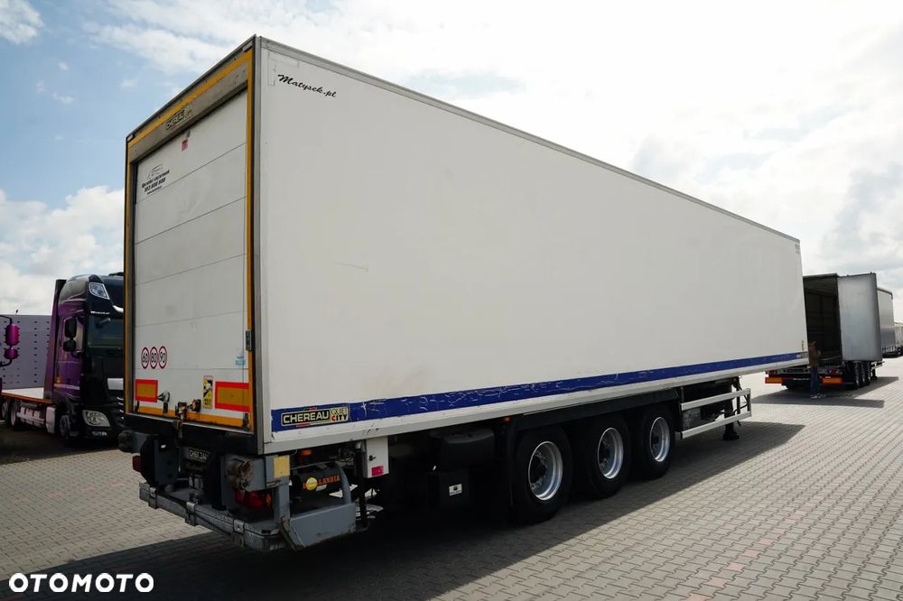 Chereau CHŁODNIA / CARRIER VECTOR 1950 MT / MULTITEMPERATURA / OŚ PODNOSZONA / WINDA 2 500 KG / ROLETA - 6