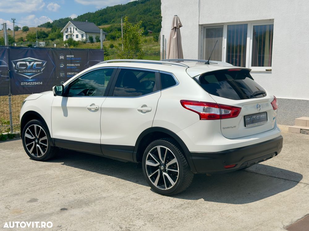 Nissan Qashqai 1.5 DCI TEKNA+ - 6
