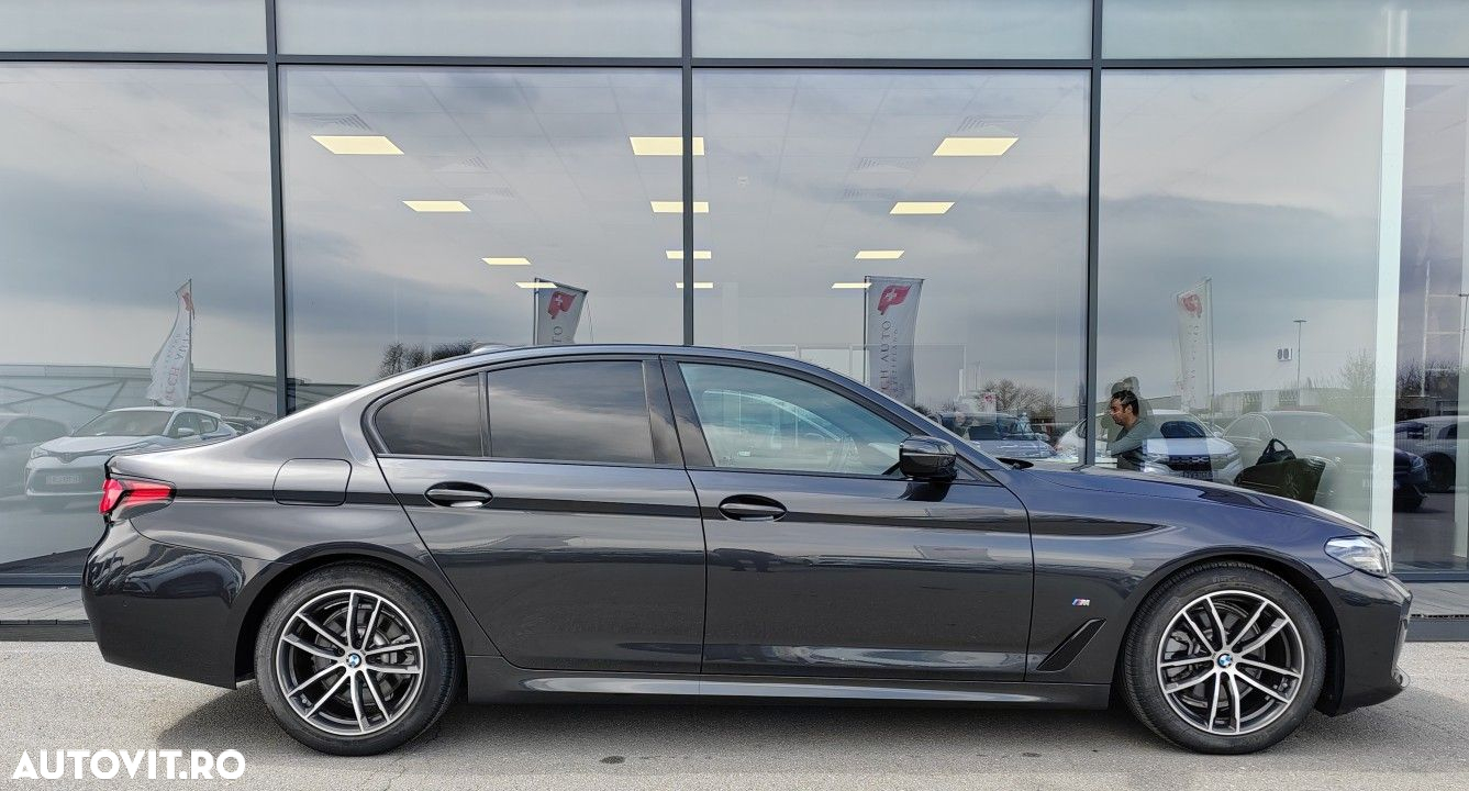 BMW Seria 5 520d Aut. M Sport Edition - 3