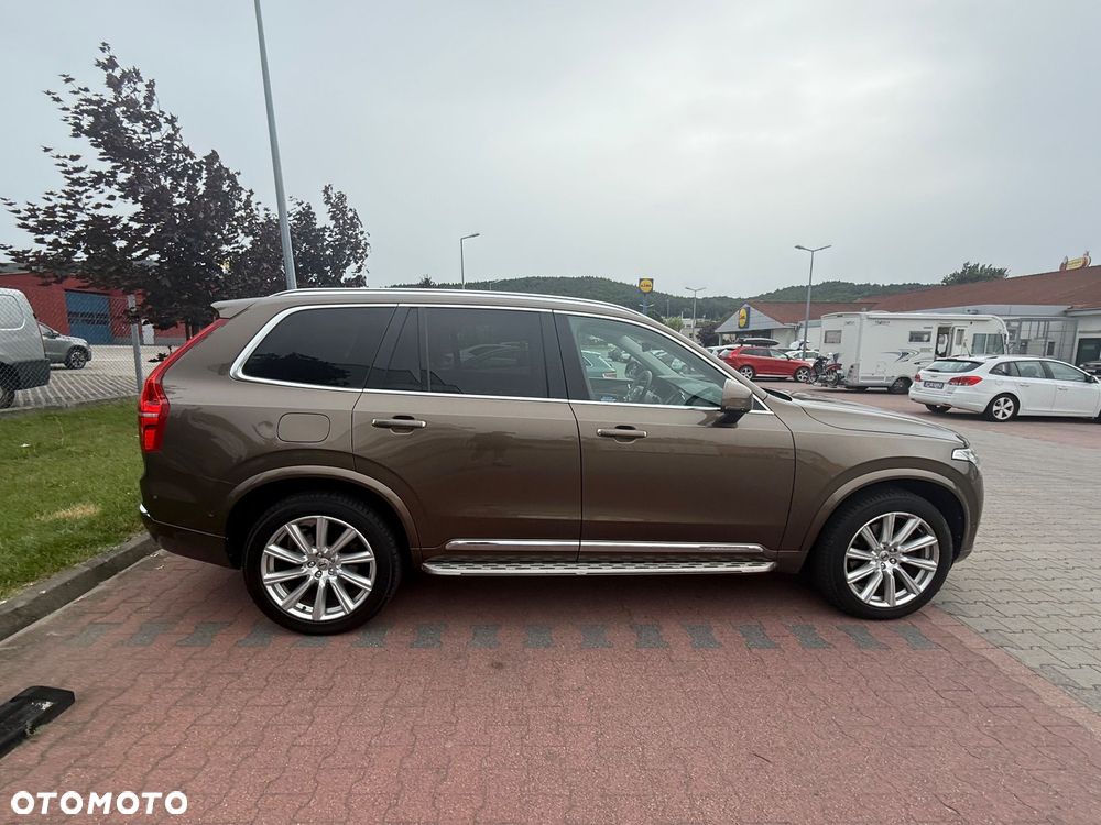 Volvo XC 90 D5 AWD Inscription - 8