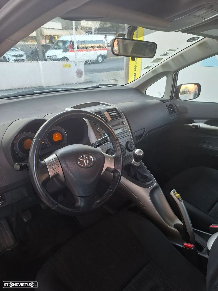 Toyota Auris 1.4 VVT-i AC - 1