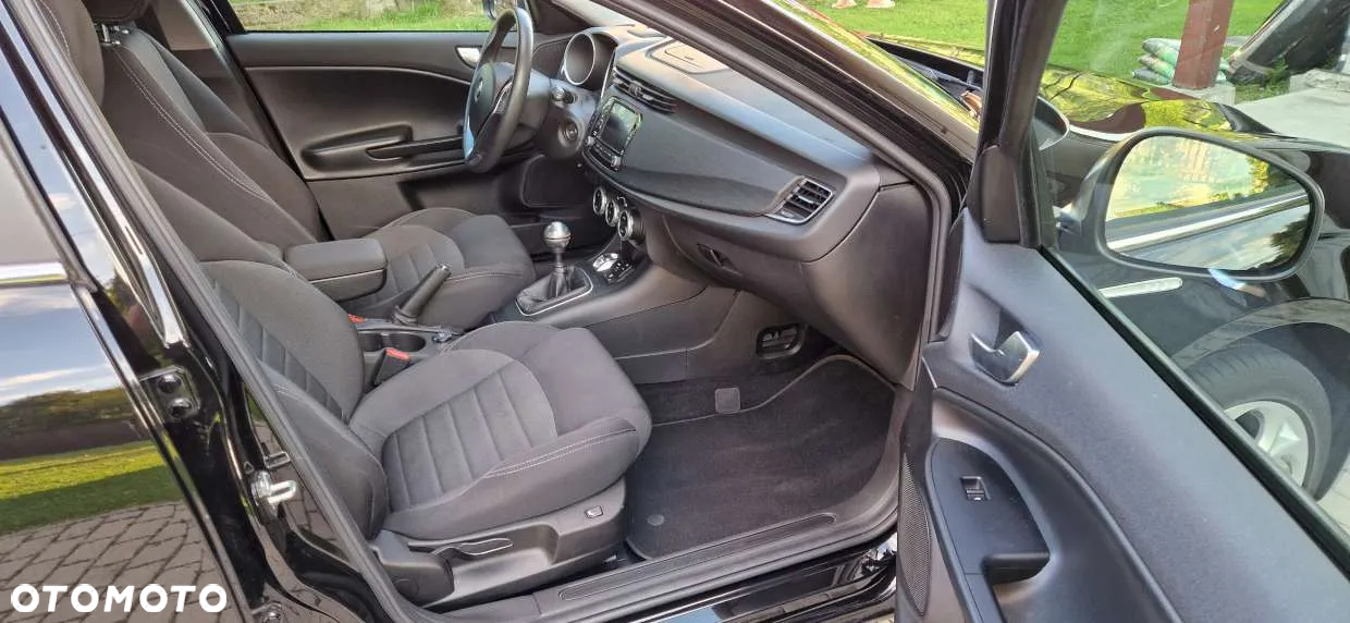 Alfa Romeo Giulietta 2.0 JTDM 16V Sport - 11
