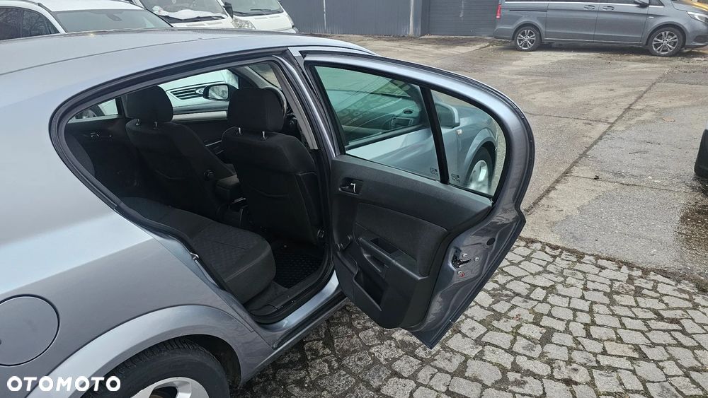 Opel Astra 1.7 CDTI Cosmo - 13