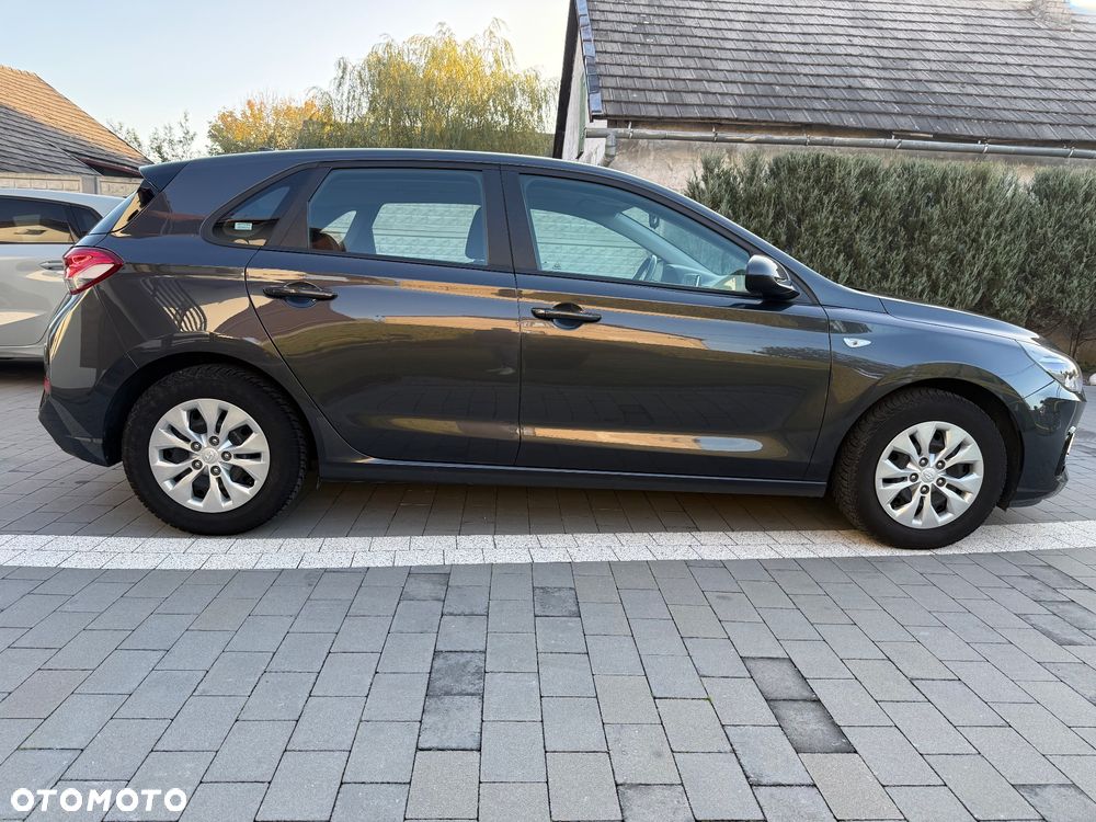 Hyundai i30 1.5 DPI Smart - 2