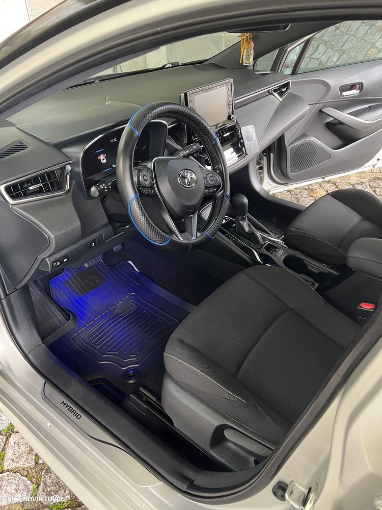 Toyota Corolla 2.0 Hybrid Square Collection - 7