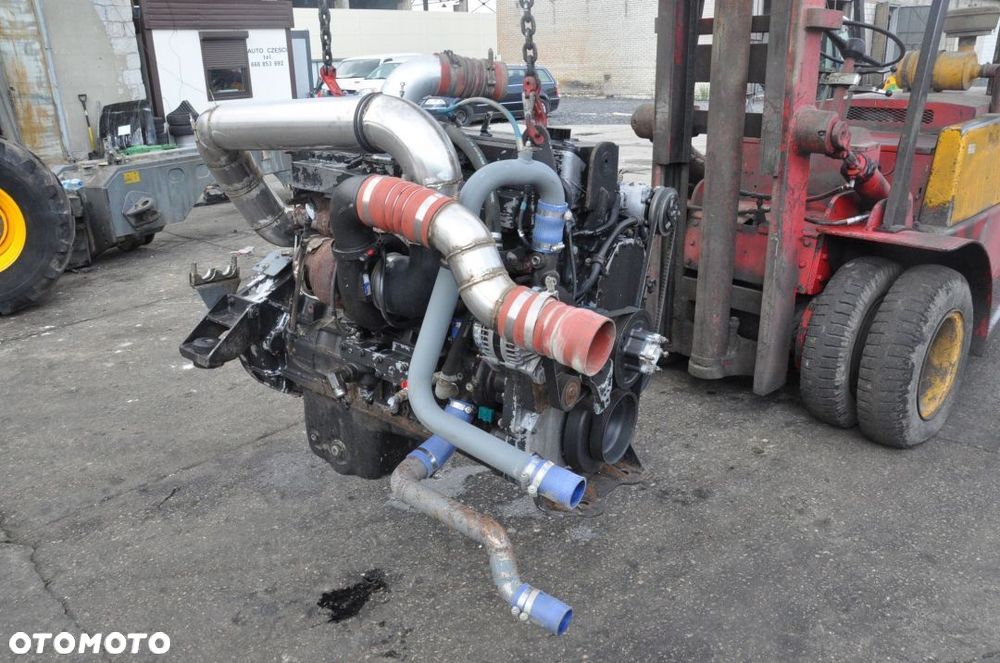 SILNIK CUMMINS TEREX TA25  Model QSM11 - 6