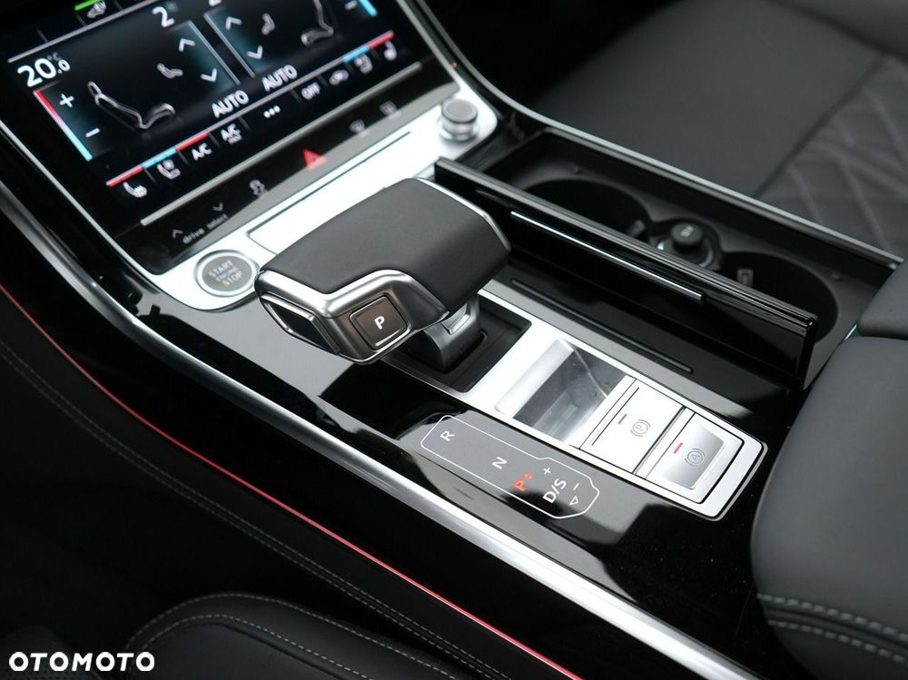 Audi A8 - 23