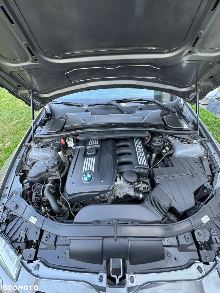 BMW Seria 3 - 30