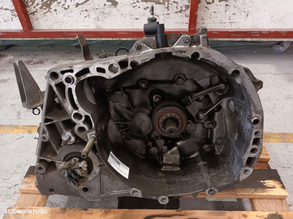 CAIXA DE VELOCIDADES RENAULT MEGANE II BERLINA 5P - 1