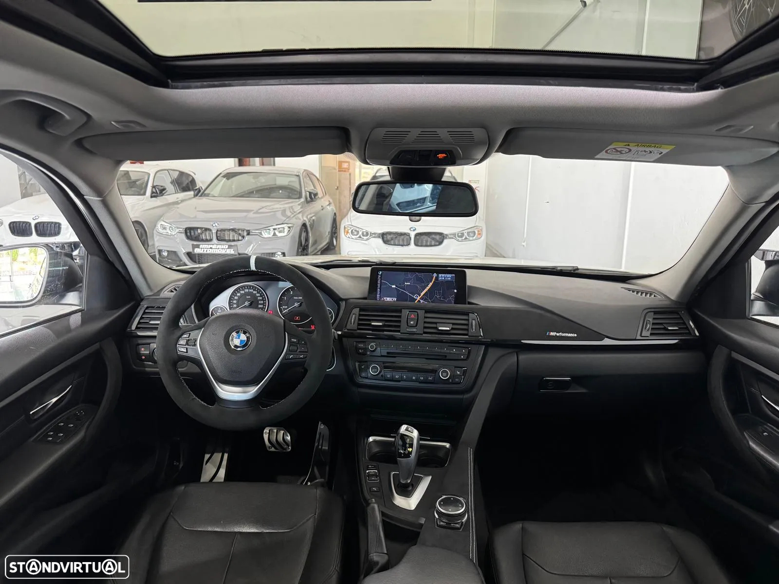 BMW 320 d Touring xDrive Auto - 38