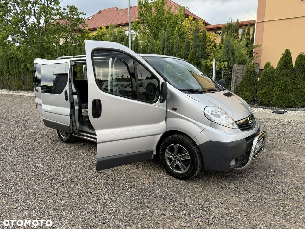 Opel Vivaro - 26