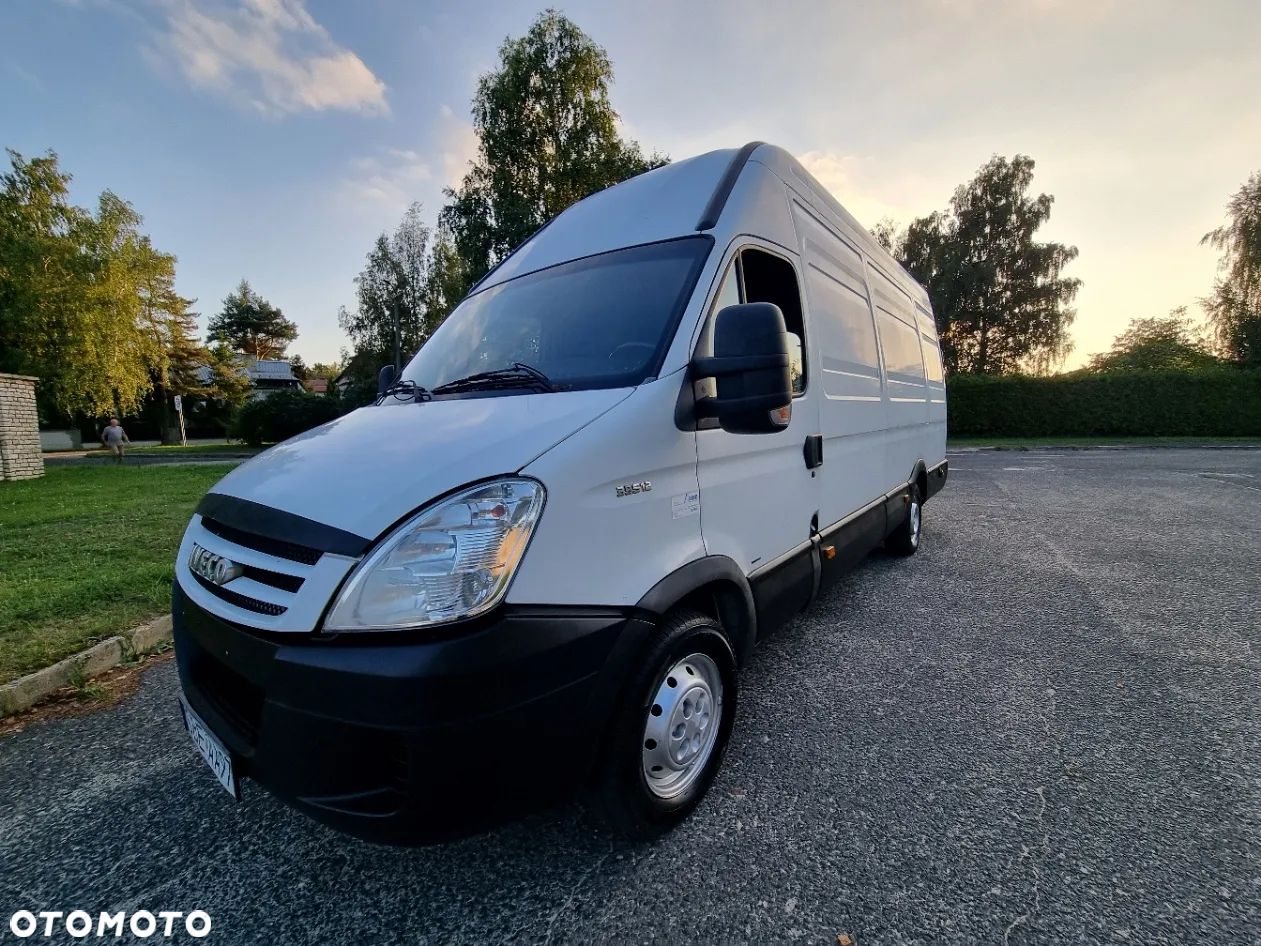 Iveco DAILY - 1