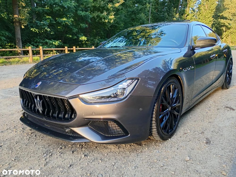 Maserati Ghibli - 11