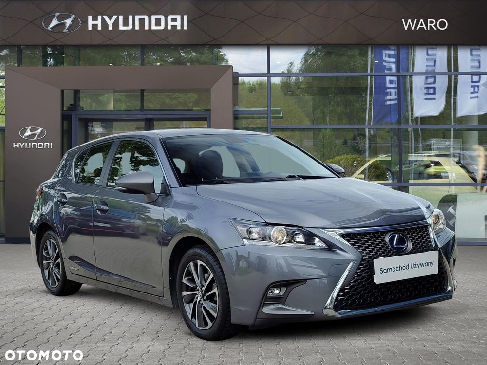 Lexus CT - 8