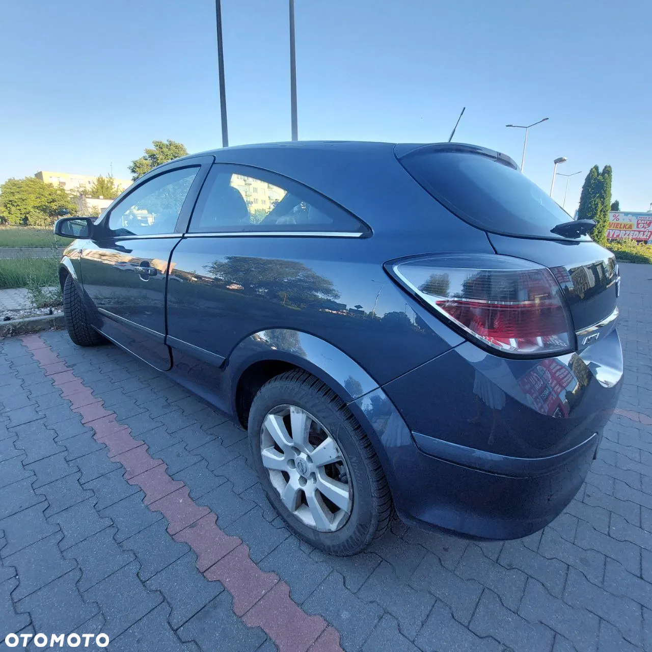 Opel Astra III GTC 1.7 CDTI Sport - 2