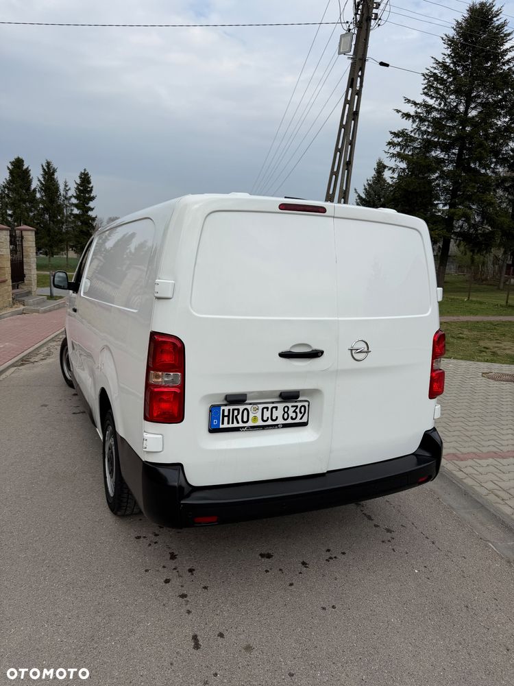 Opel Vivaro - 10