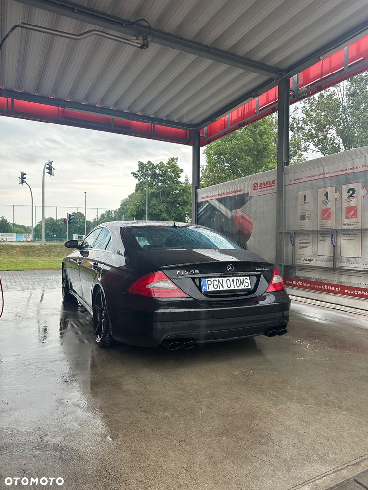 Mercedes-Benz CLS 500 - 37
