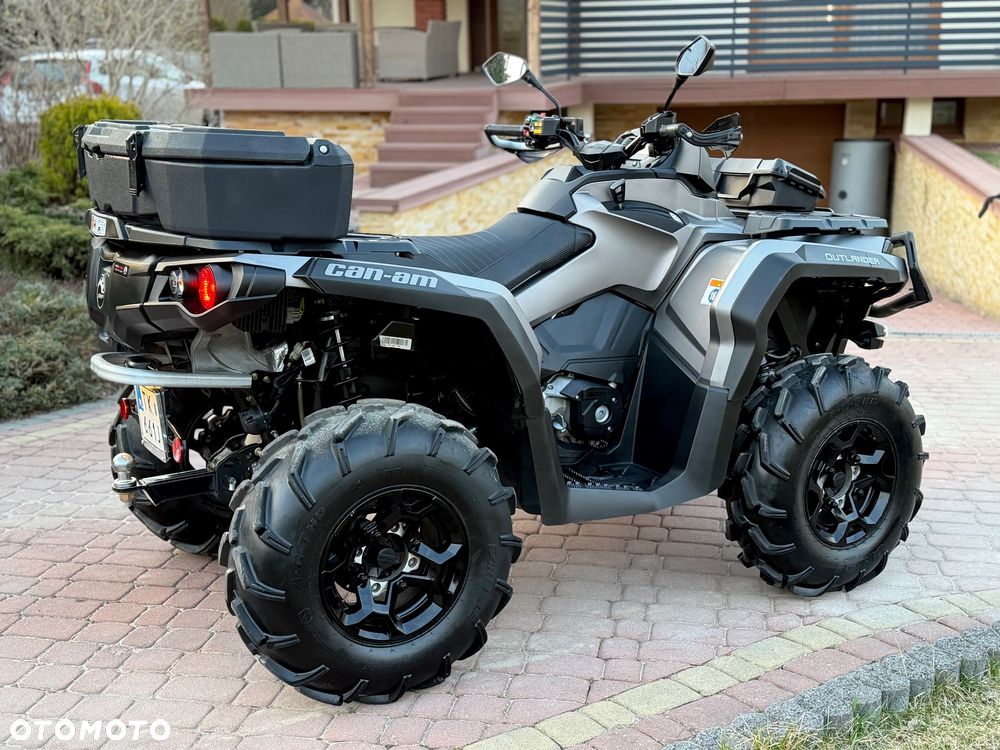Can-Am Outlander - 9