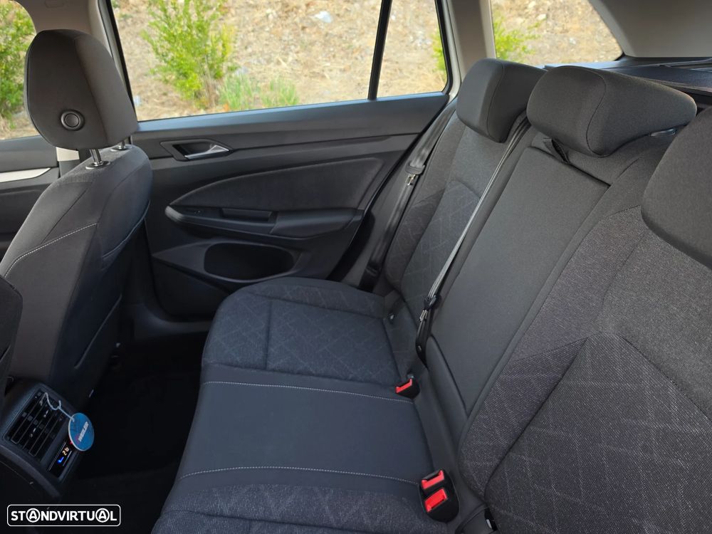 VW Golf Variant 2.0 TDi Urban - 7