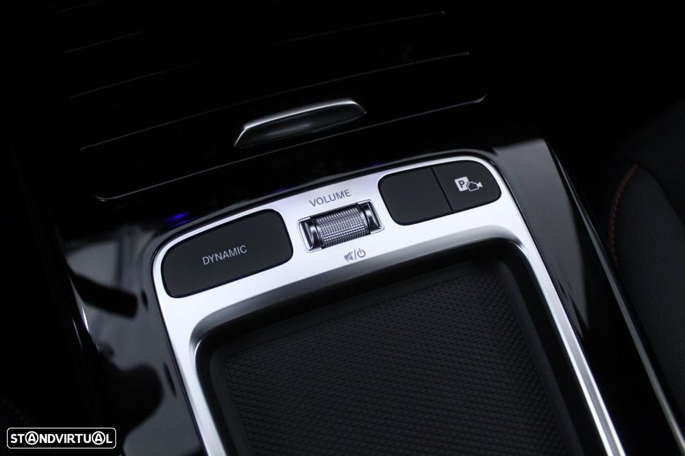 Mercedes-Benz CLA 180 d Shooting Brake AMG Line Aut. - 31