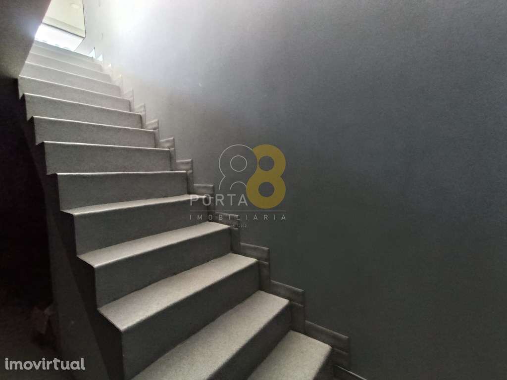 Loja em Matosinhos Sul - Excelente Oportunidade! - Grande imagem: 4/14